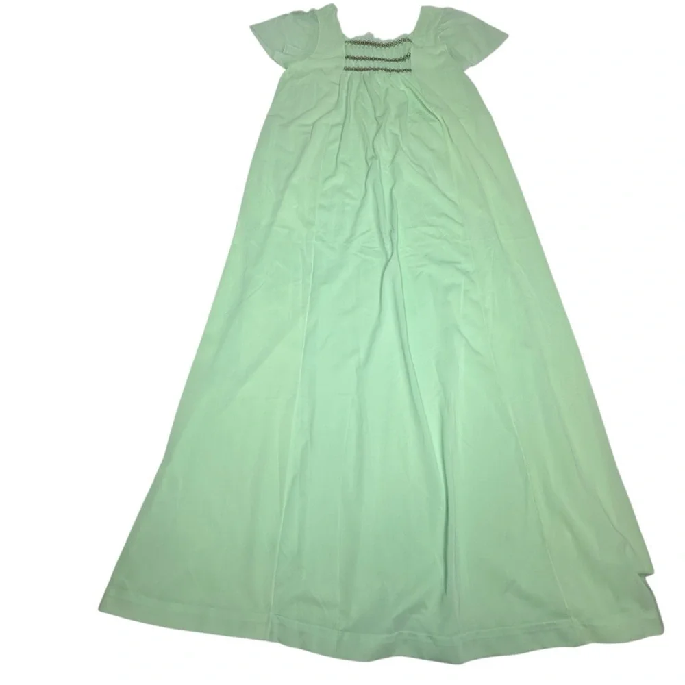 Vintage 70’s Mint Green Embroidered Nightgown by Jonathan Logan app m - Picture 5 of 9